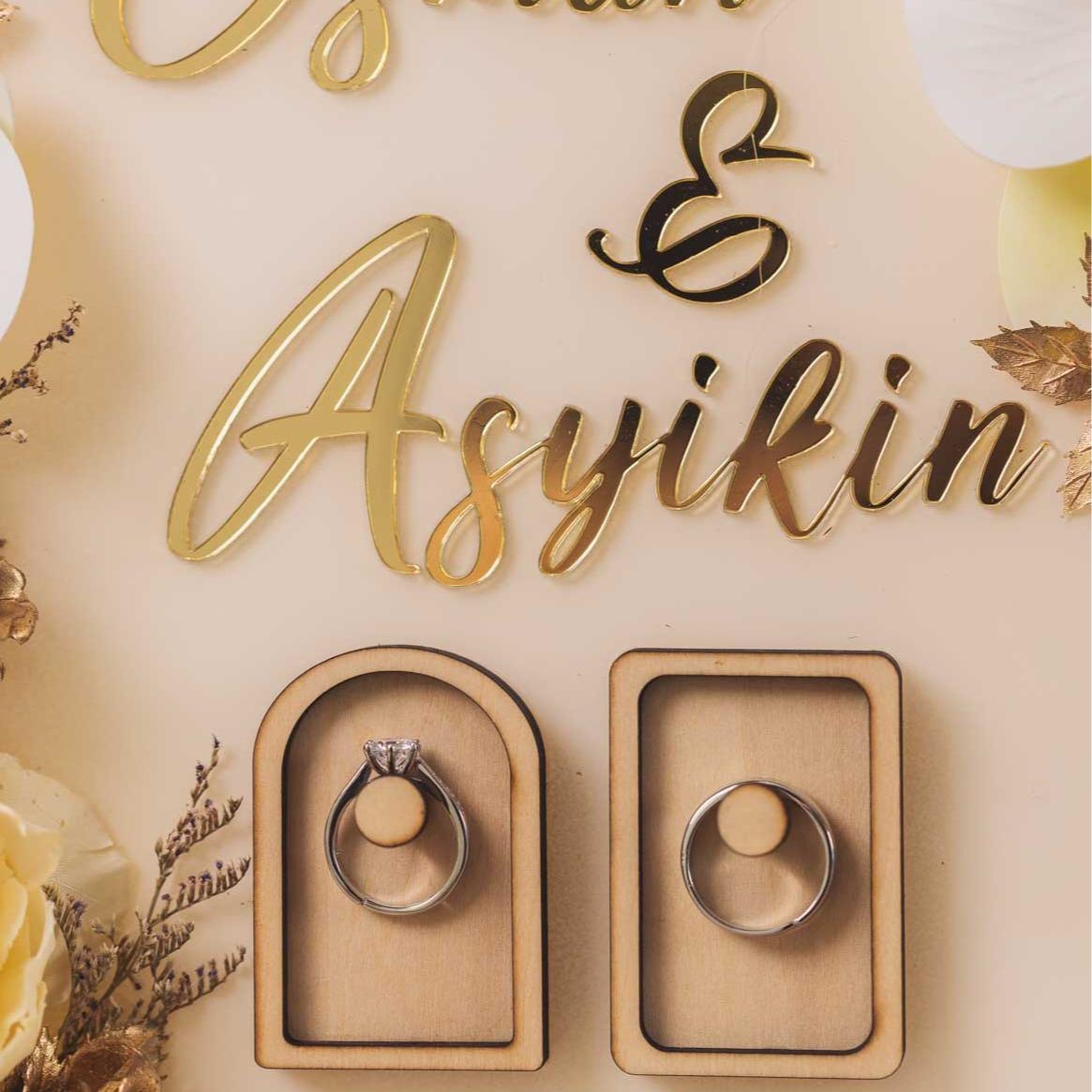 MAS KAHWIN | Acrylics box with wedding ring holder