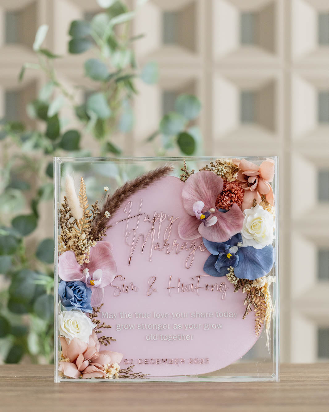 Lovenique box