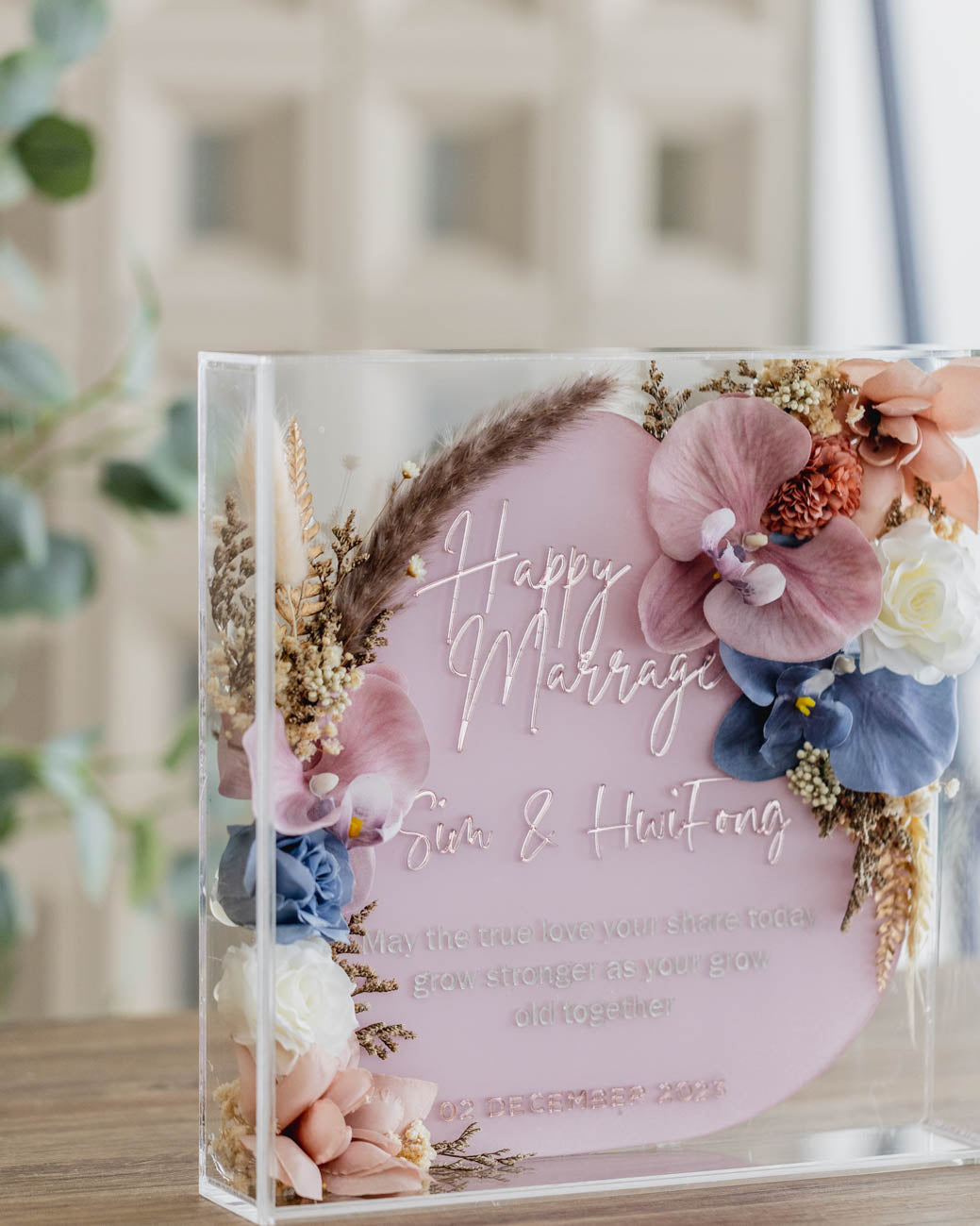 Lovenique box