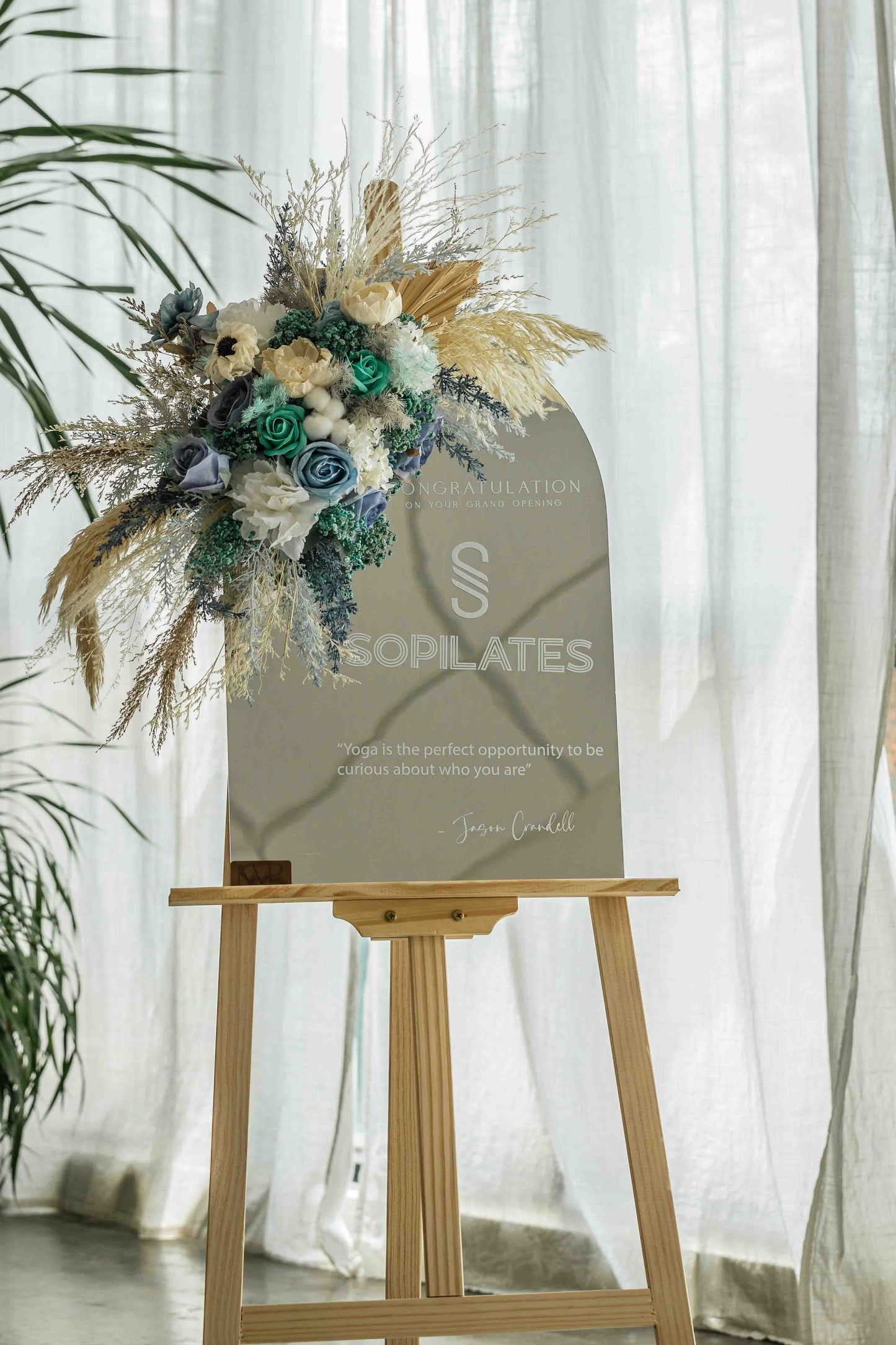 FloraVista Signage