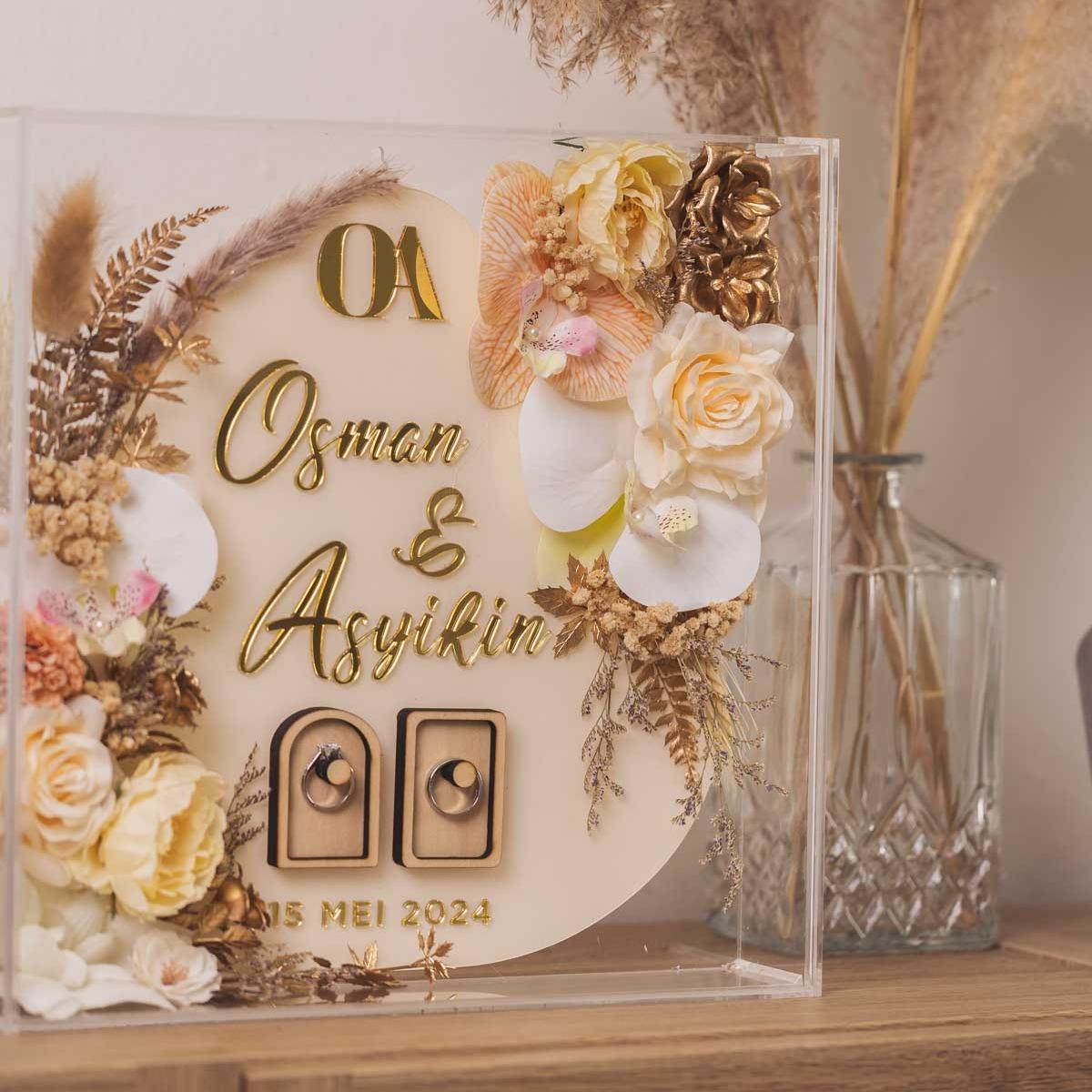 MAS KAHWIN | Acrylics box with wedding ring holder