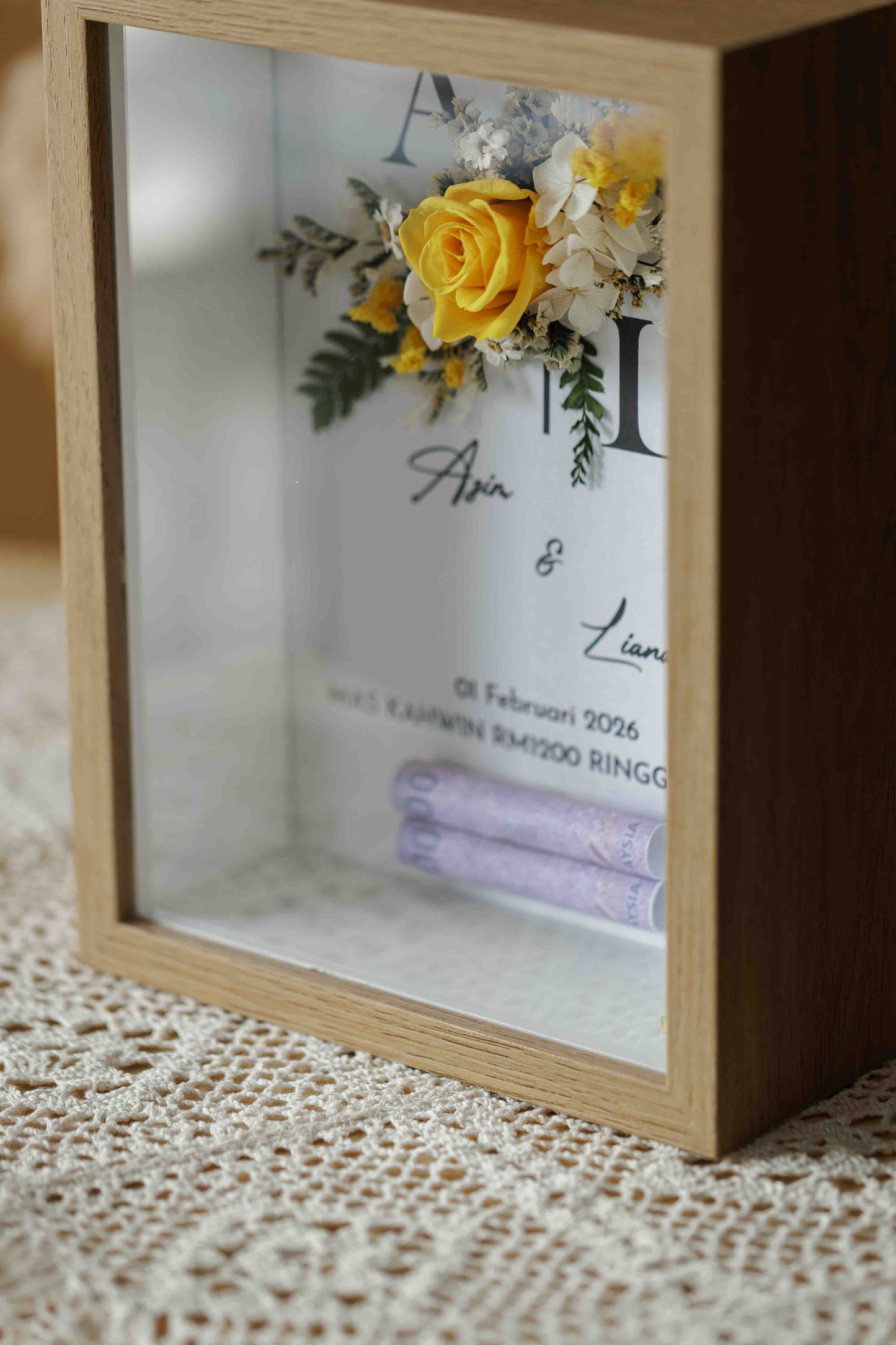 Seri Eksklusif Kayu wood photo frame noted