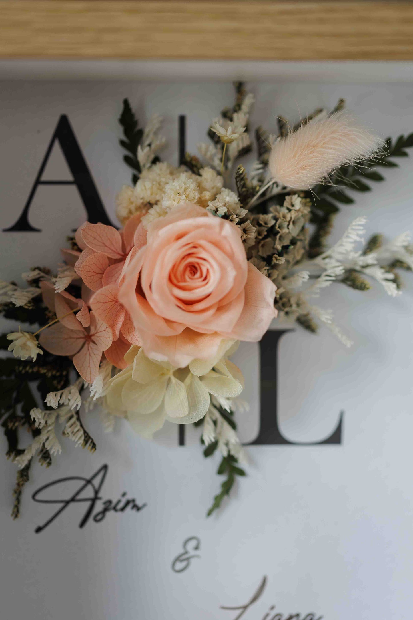 Seri Eksklusif Kayu wood photo frame noted