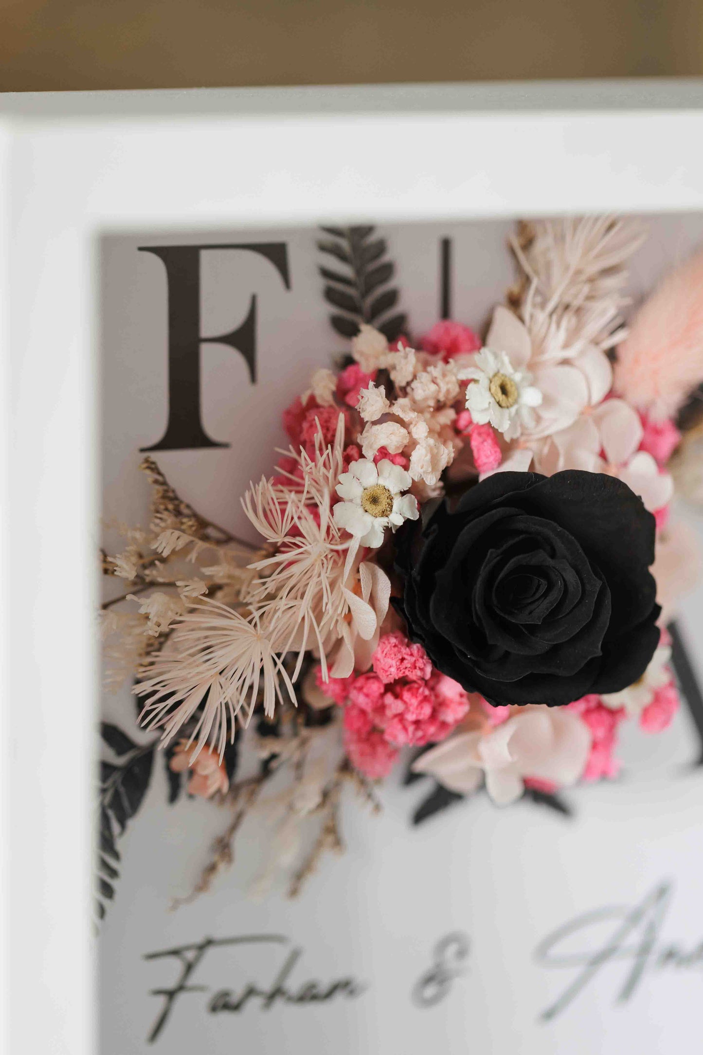 Seri Eksklusif Kayu wood photo frame noted